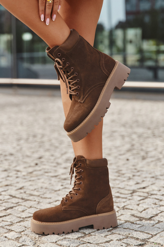 Semišové dámské workery s šněrováním Big Star SS274792 hnědé 36