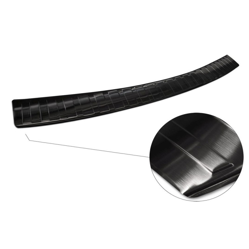 Ochranná lišta hrany kufru Subaru Forester 2019-2025 (tmavá, matná)