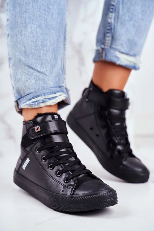 Insulated Leather Sneakers BIG STAR Black Velikost: 38