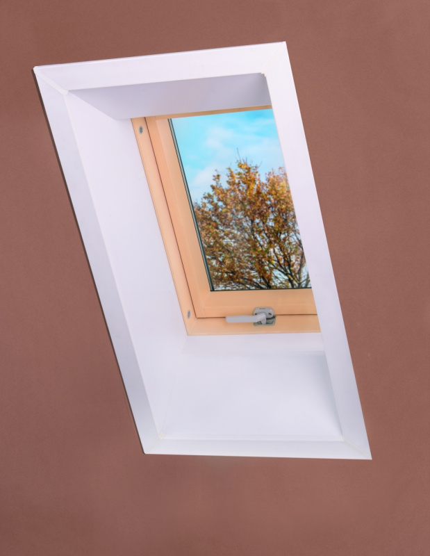 Vnitřní ostění FAKRO XLC-F pro dřevěná okna Rozměry oken: 03 66x98 cm