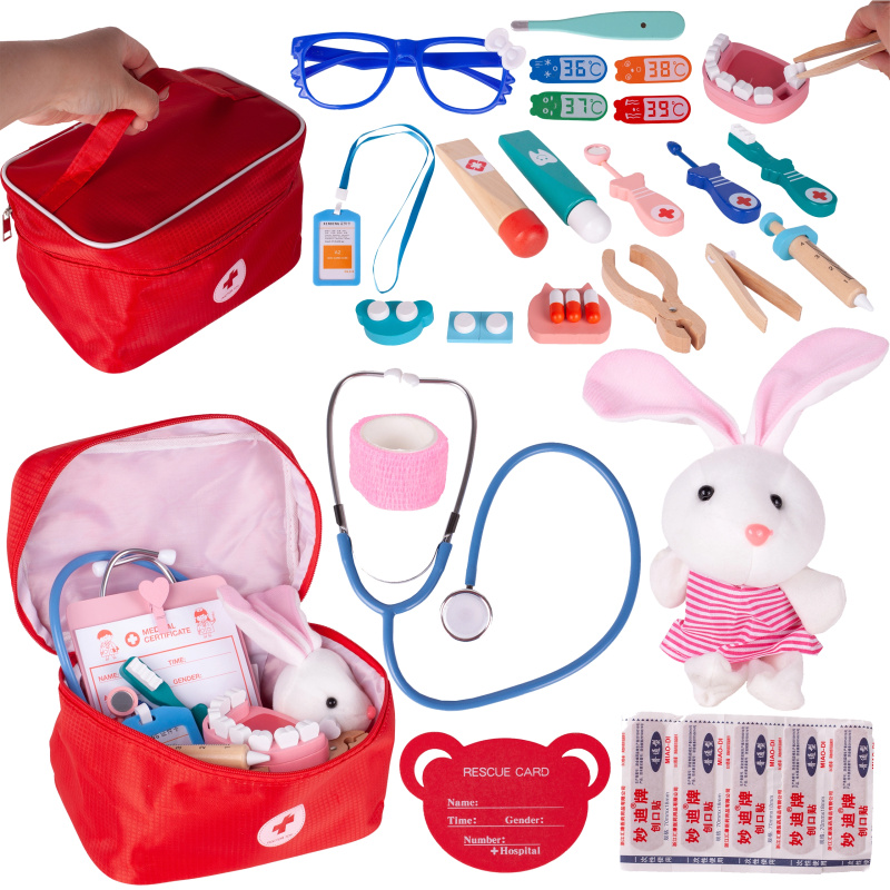 Dřevěná lékařská sada Malý doktor