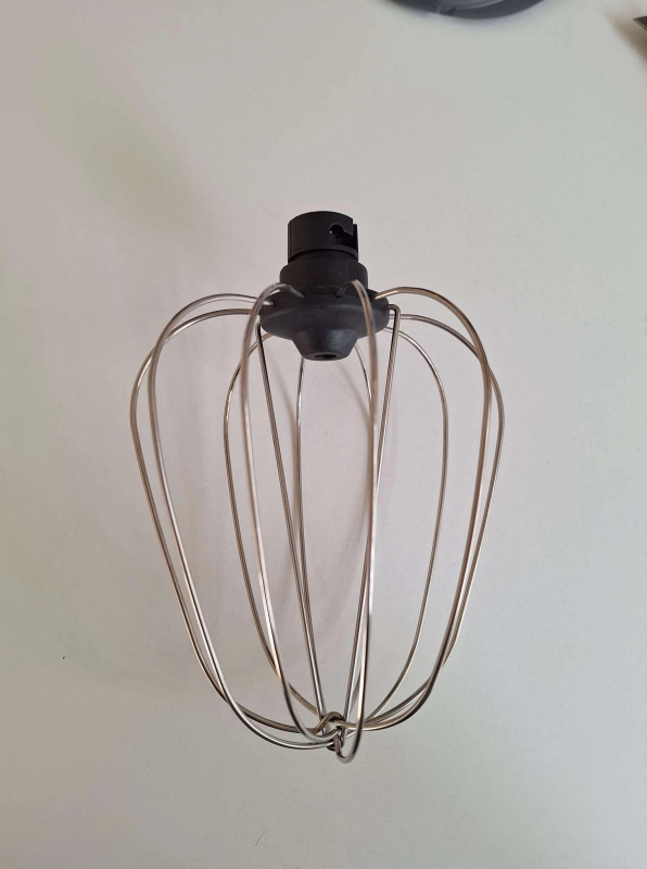 Kuchyňský robot MalTec Chef 2200 W – šlehač, planetární mixer