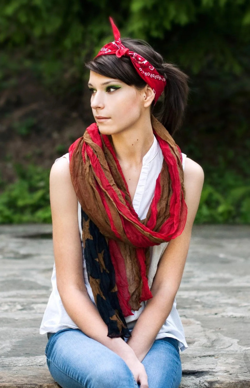Dámský šátek bandana Art Of Polo 13014 Classic Rebel oranžová 55x55 cm