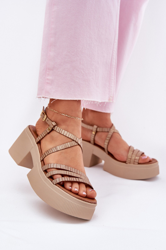 Dámské kožené sandály Maciejka 06990-25 zlaté 37