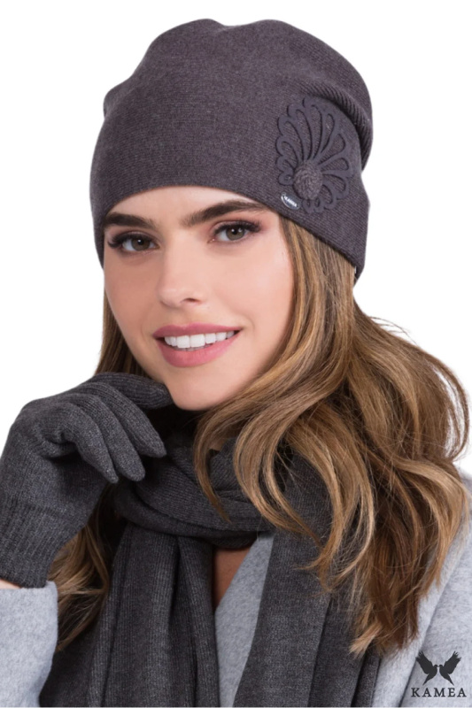 Čepice  model 205716 Kamea universal