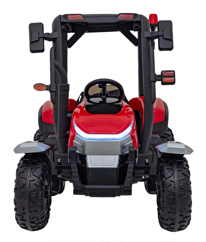 Traktor s přívěsem červený