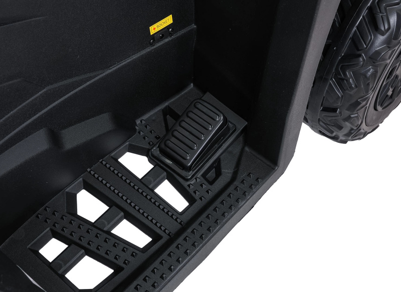 Dětská elektrická čtyřkolka WOLF 4x4, růžová