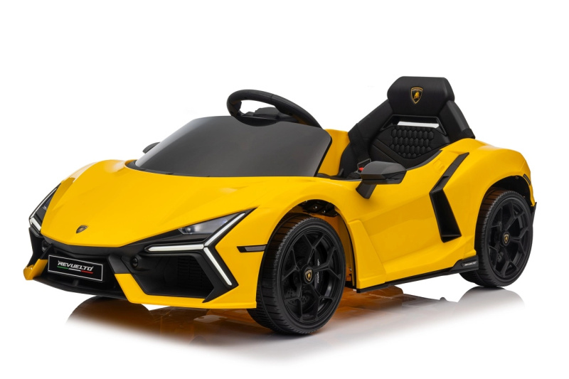 Auto Lamborghini Revuelto žluté