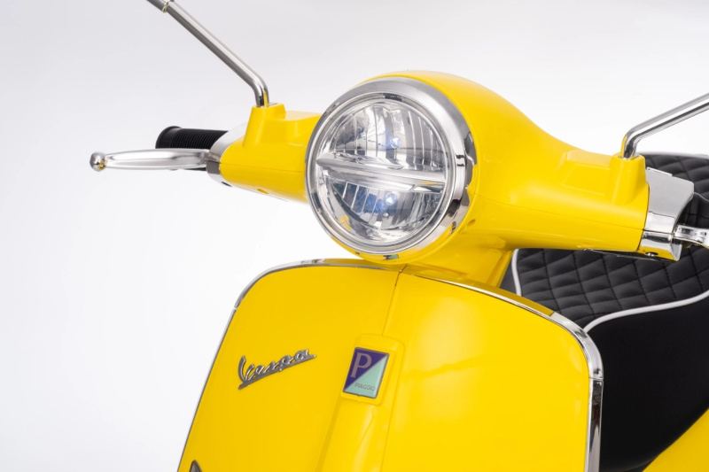 dětský elektrický skútr VESPA ROMA – žlutý