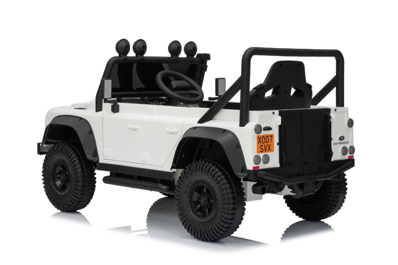 Elektromobil Land Rover Defender 110 SVX Concept bílý