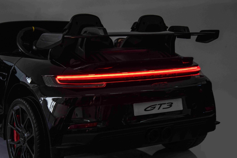 Dětské elektrické autíčko PORSCHE 911 GT3 černé s panelem MP4