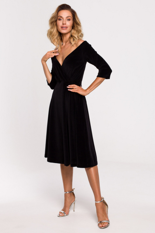 M645 Sametové zavinovací midi šaty - černé EU S