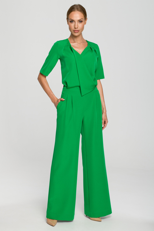 M703 Overal s výstřihem do V - zelený EU XXL