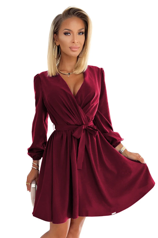 BINDY - Velmi žensky působící dámské šaty ve vínové bordó barvě s dekoltem 339-3  L/XL