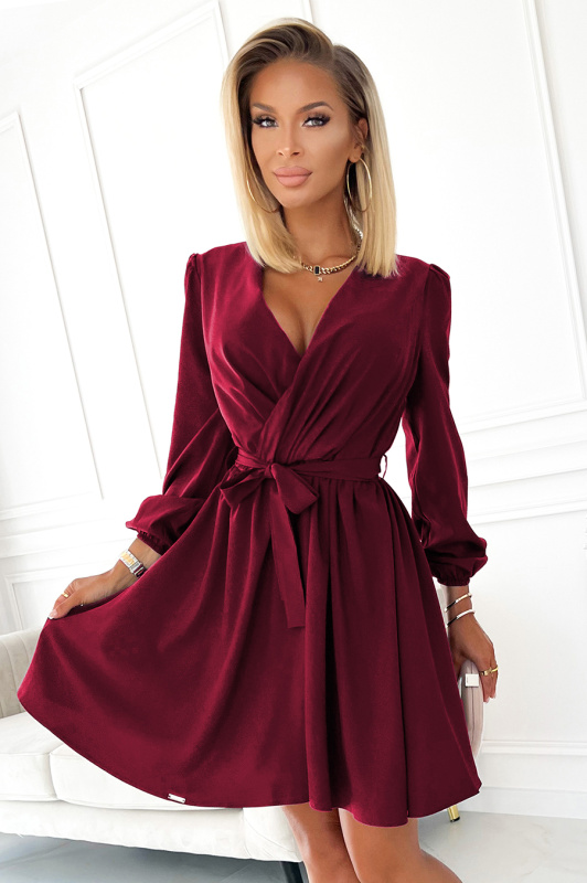 BINDY - Velmi žensky působící dámské šaty ve vínové bordó barvě s dekoltem 339-3  L/XL