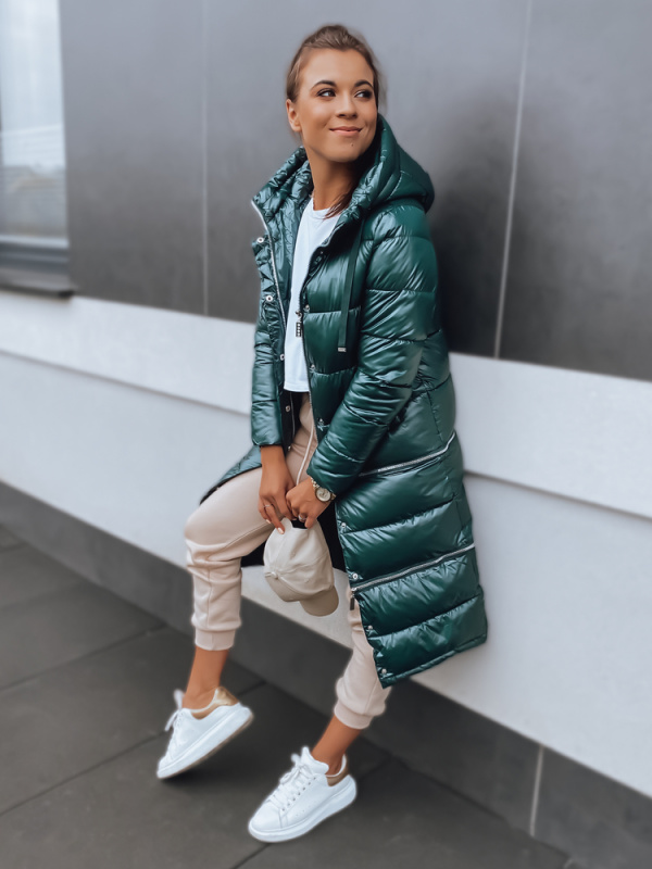 Tmavě zelená dámská dlouhá prošívaná zimní bunda GOLDEN PREMIUM s kapucí Dstreet TY2901 Barva: Zelená, Velikost: S