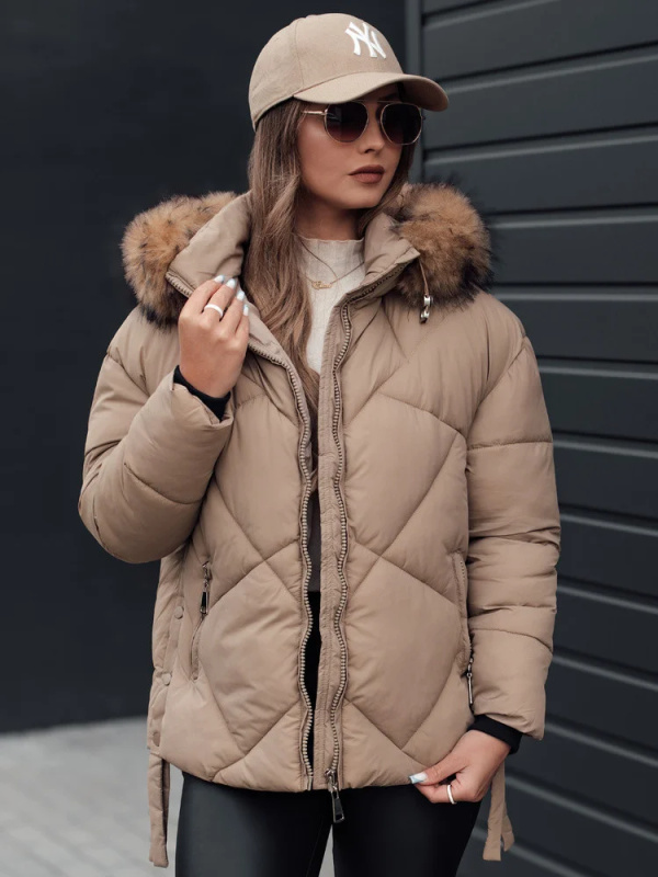 Dámská zimní bunda LESISI prošívaná s kapucí béžová Dstreet TY4715 XL