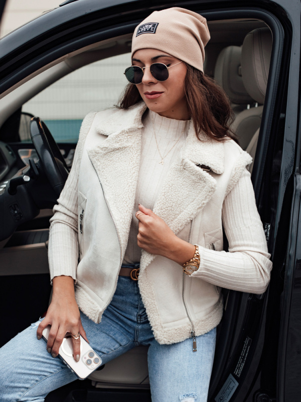 Dámská semišová vesta s kožíškem WOOLZIP bílá Dstreet TY4743 S