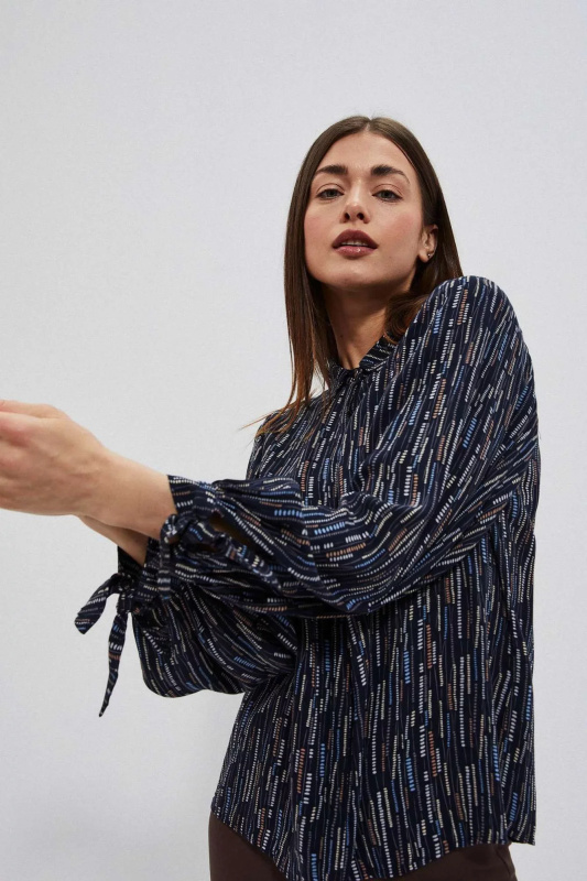 Dámská košile se zavazováním na rukávech Velikost: M