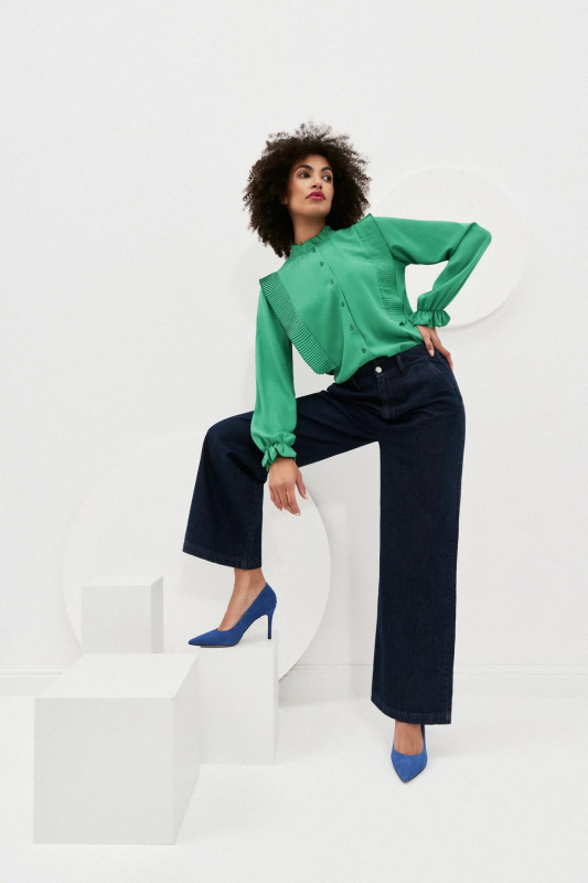 Plisovaná košile M