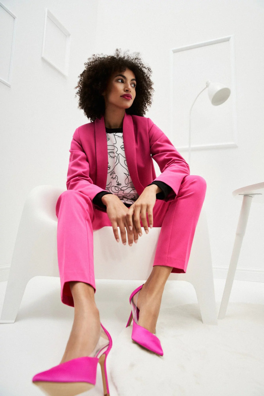 Jednořadé hladké sako Velikost: XS