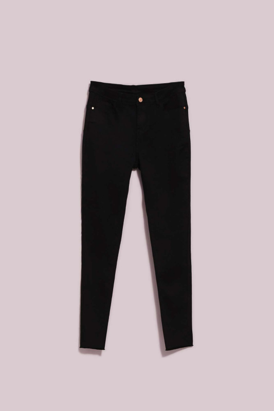 DÁMSKÉ DŽÍNY L-JE-4018 ČERNÉ 36