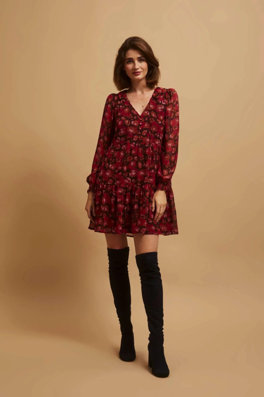 Šaty s rozšířeným spodkem Velikost: M