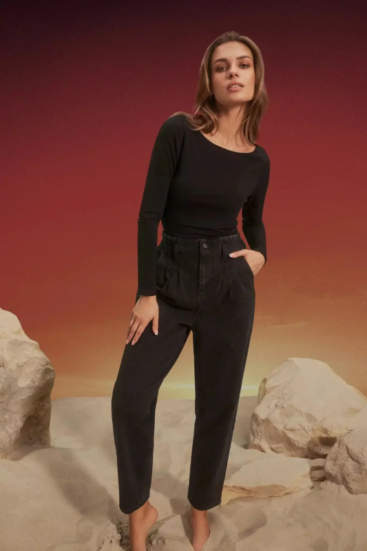 Džíny s elastickým pasem Velikost: M