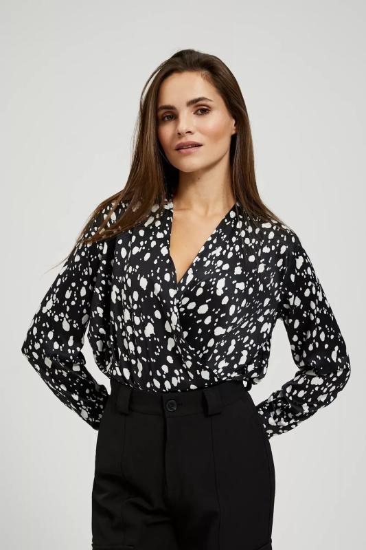 Košile s psaníčkovým výstřihem M