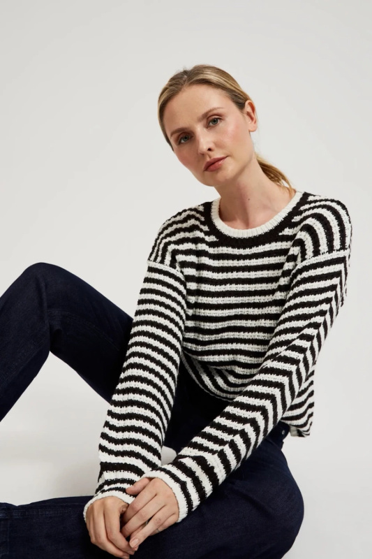 Dámský pruhovaný svetr MOODO - bílo-černý Velikost: S