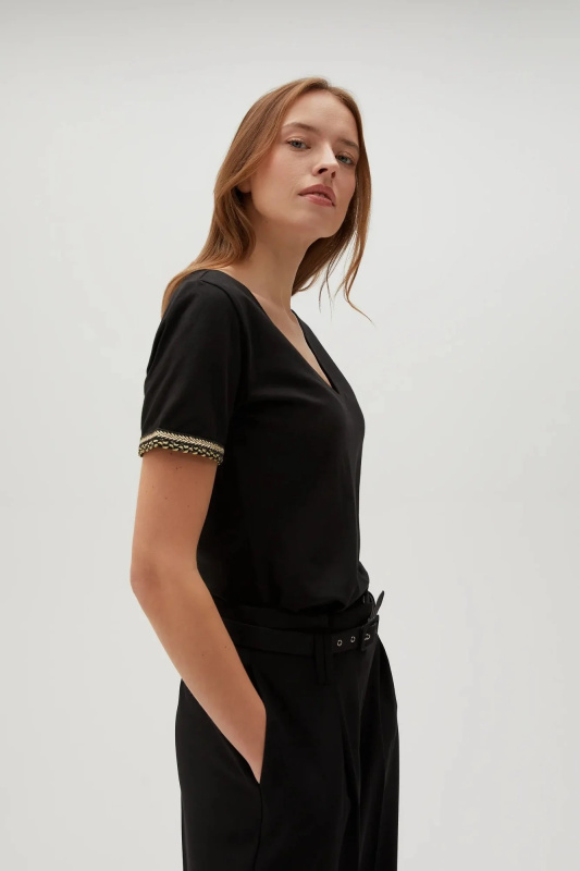 Dámské tričko MOODO - černé Velikost: XL