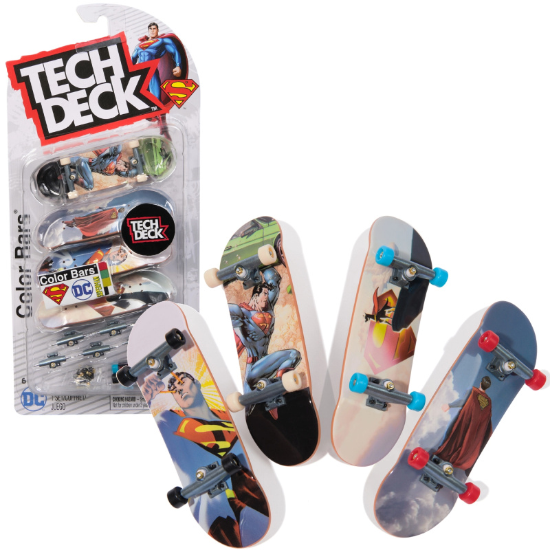 Tech Deck fingerboard sada 4 mini skateboardů k sestavení DC Comics Superman