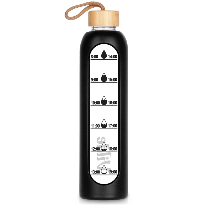 Skleněná láhev na vodu s bambusovým víčkem a silikonovým obalem 1 l, černá