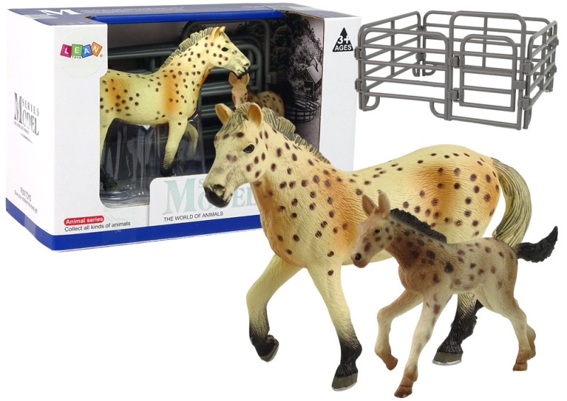 LEAN Toys Sada 2 figurek koně Knabstrupperský kůň s hříbětem a kotcem
