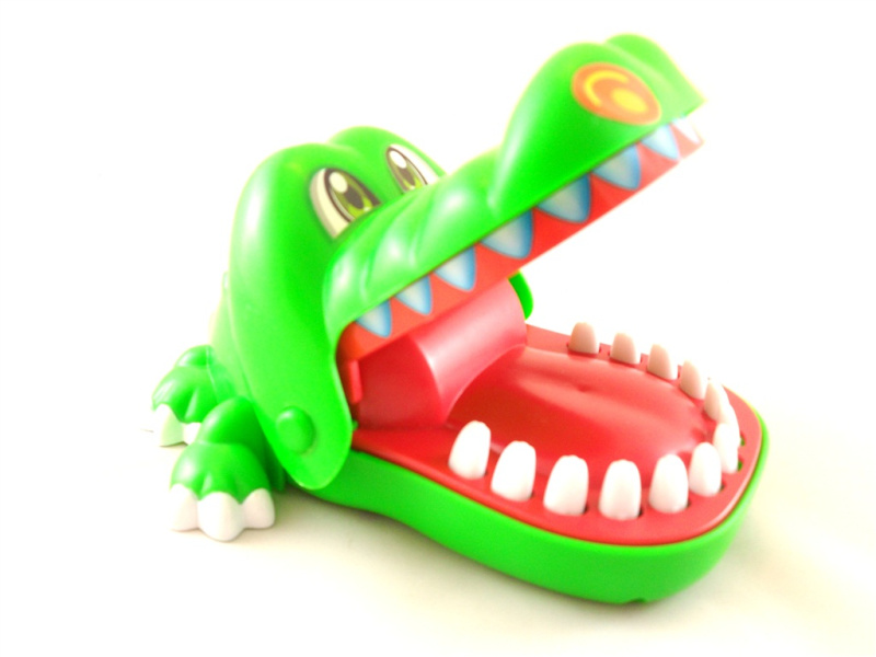 RKToys krokodýl u zubaře