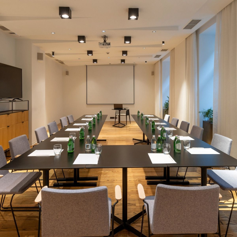 Zuma Line Hranaté bodové svítidlo BOX 1, 15W Barva: Černá