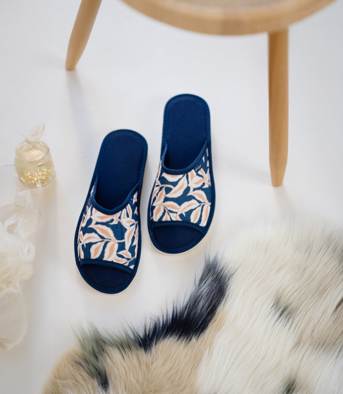 Dámské pantofle Natural Style NS-018b černé