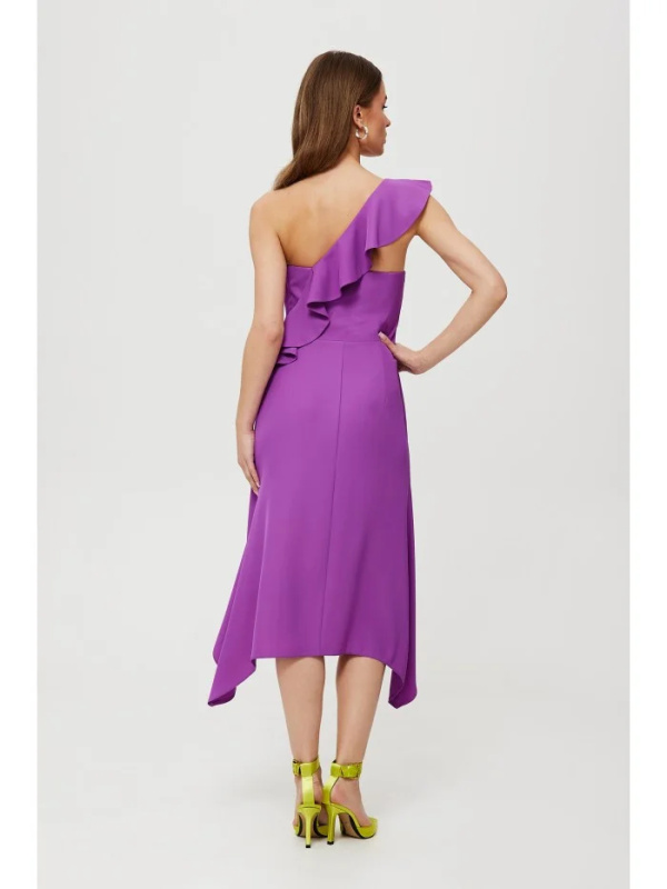 K185 Šaty s volánky na jedno rameno - levandulová barva EU XL