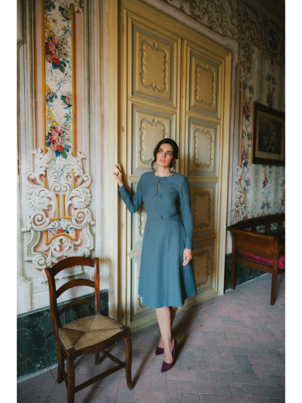 S413 Šaty s mašlemi - šedé EU S