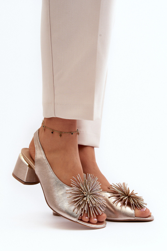 Kožené sandály s ozdobou Laura Messi 2719 Zlaté 38