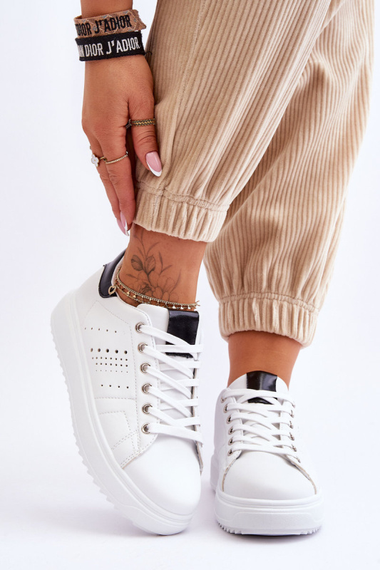 Dámská sportovní obuv bílá a černá Be First! 36