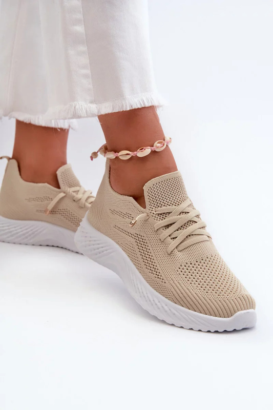 Béžová dámská nazouvací sportovní obuv Jagelia 38