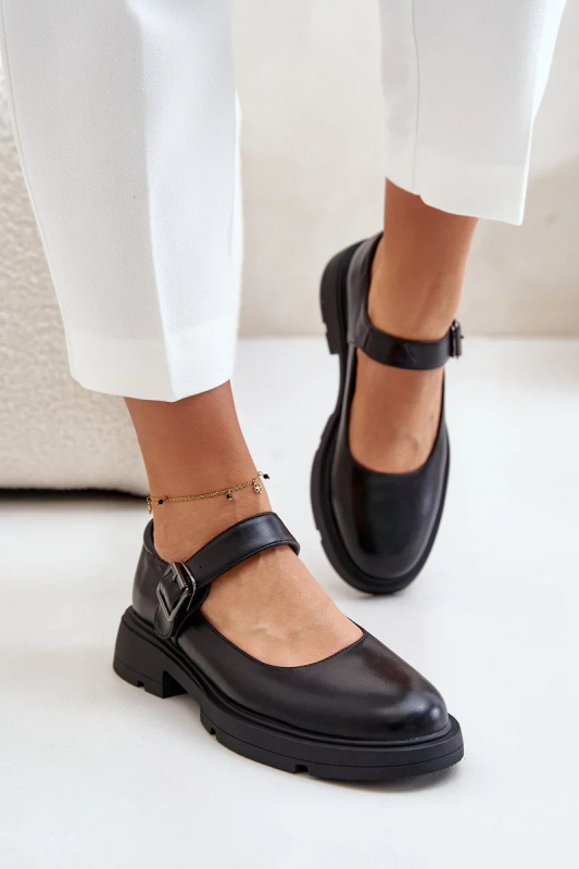 Eko Kožené Polobotky Dámské S Páskem Černé Vinceza Velikost: 38