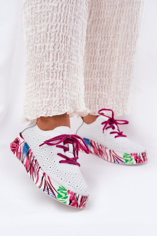 Dámské Kožené Sneakersy Na Vzorované Platformě Vinceza 88017 Bílé 38