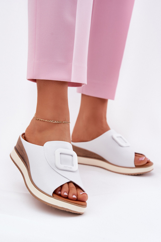 Dámské kožené pantofle na klínu Artiker 56C2149 oranžové 36