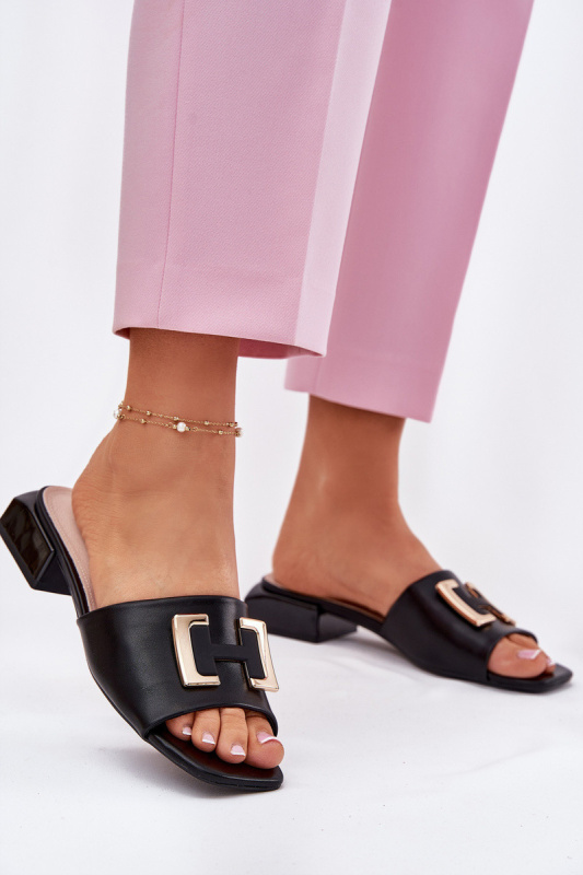 Elegantní Dámské Sandály Na Klínku Se Zlatým Detailem 62229 Černé Vinceza 39