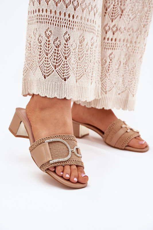 Dámské Sandály Na Podpatku S Ozdobným Detalem Tmavě Béžové Julinemi 39