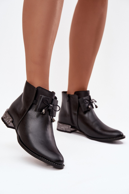 Dámské kotníkové boty z pravé kůže na nízkém podpatku Zazoo 1396 Černé 38