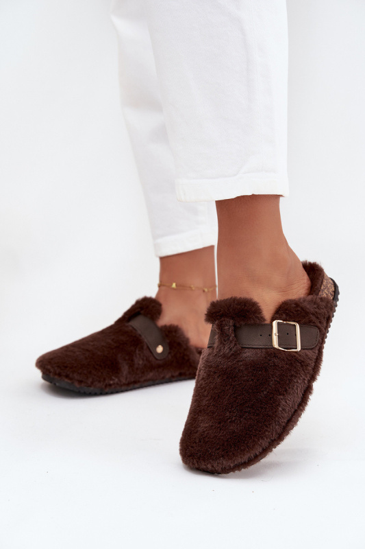 Kožešinové dámské pantofle na platformě s páskem a sponou hnědé Noraline 37