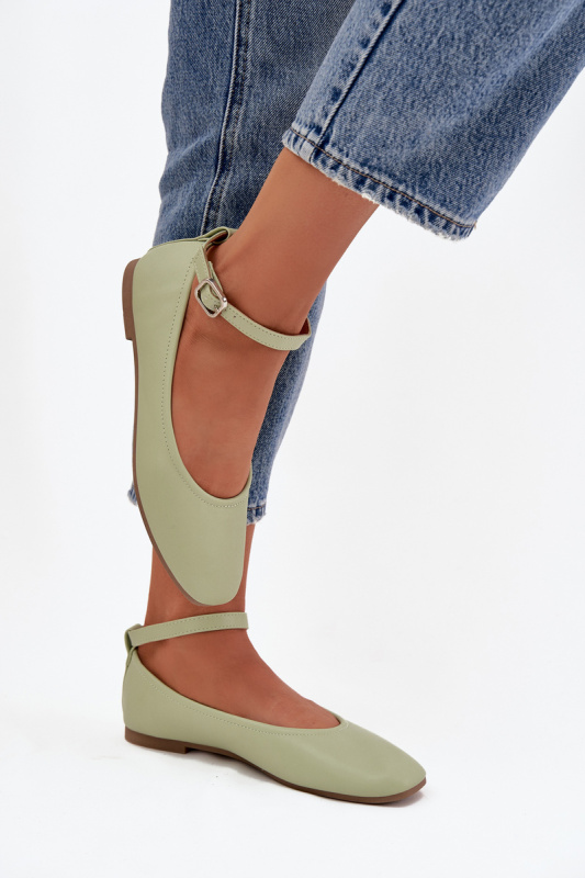 Dámské baleríny s páskem a sponou Zelené Janelor 39